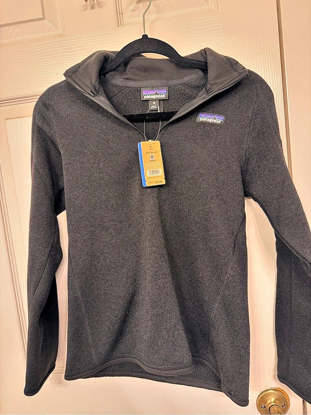 Patagonia Womens Jacket Better Sweater quarter zip.